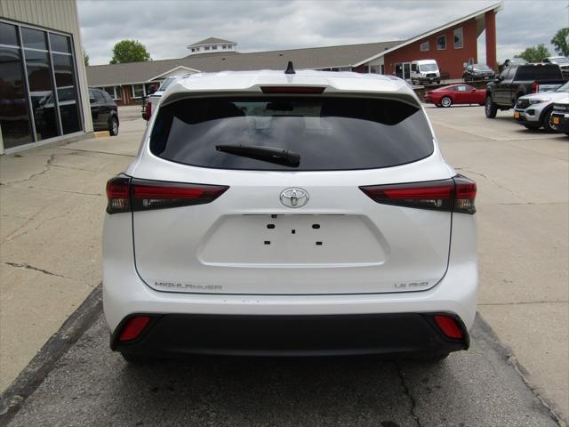 used 2024 Toyota Highlander car, priced at $41,500
