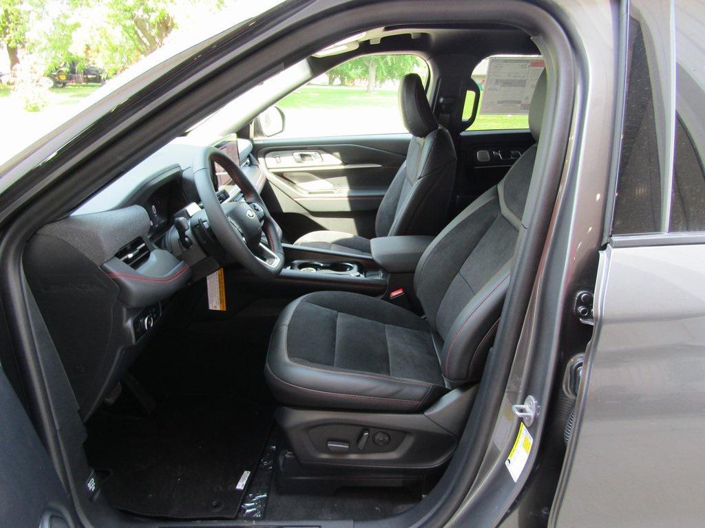 new 2025 Ford Explorer car, priced at $58,763