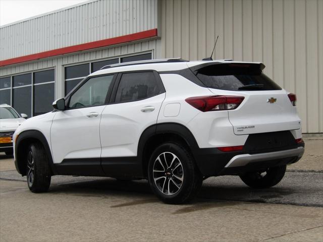 new 2025 Chevrolet TrailBlazer car, priced at $31,575