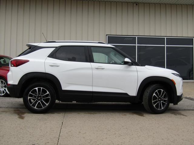 new 2025 Chevrolet TrailBlazer car, priced at $31,575