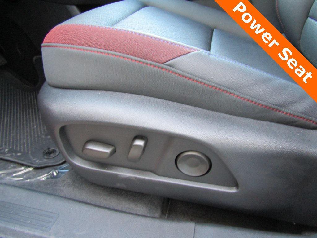 new 2026 Chevrolet Equinox car, priced at $39,785