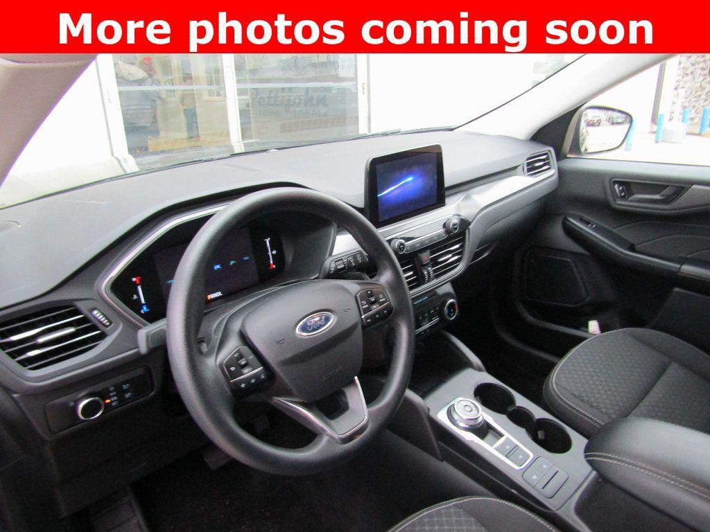 used 2025 Ford Escape car, priced at $25,995