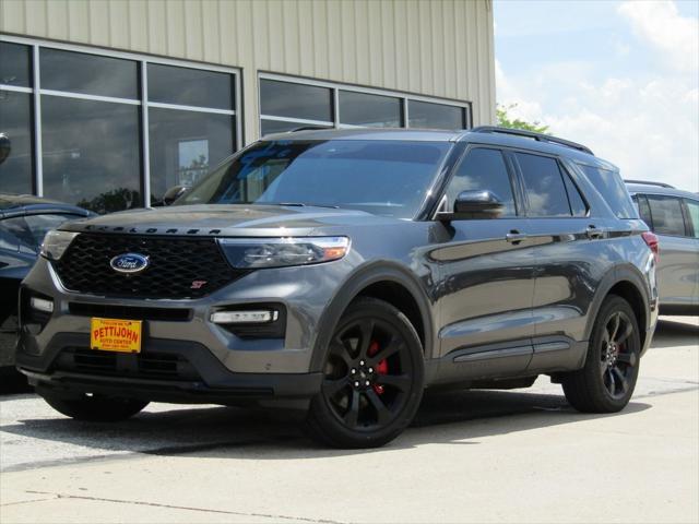 used 2020 Ford Explorer car, priced at $30,000