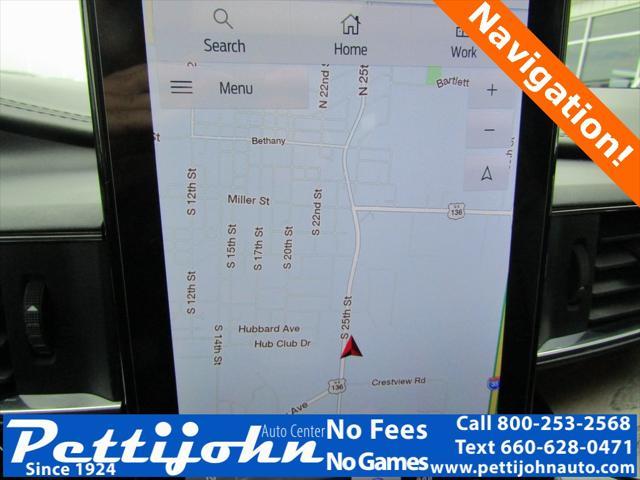 used 2021 Ford Explorer car