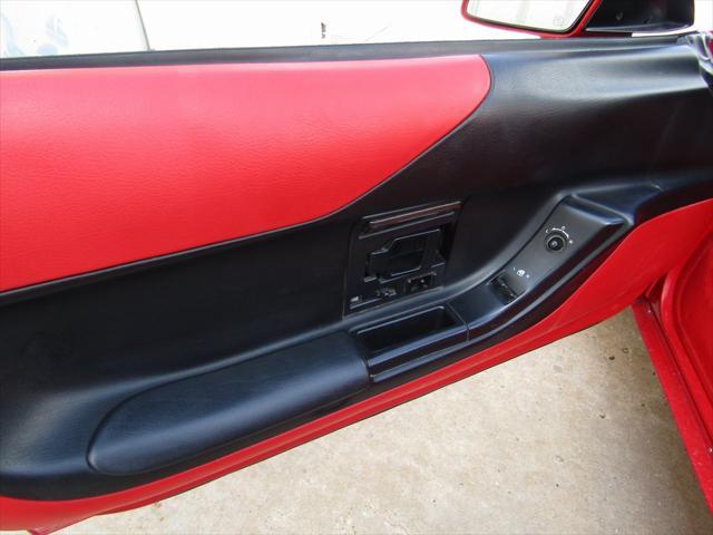 used 1995 Chevrolet Corvette car, priced at $12,500