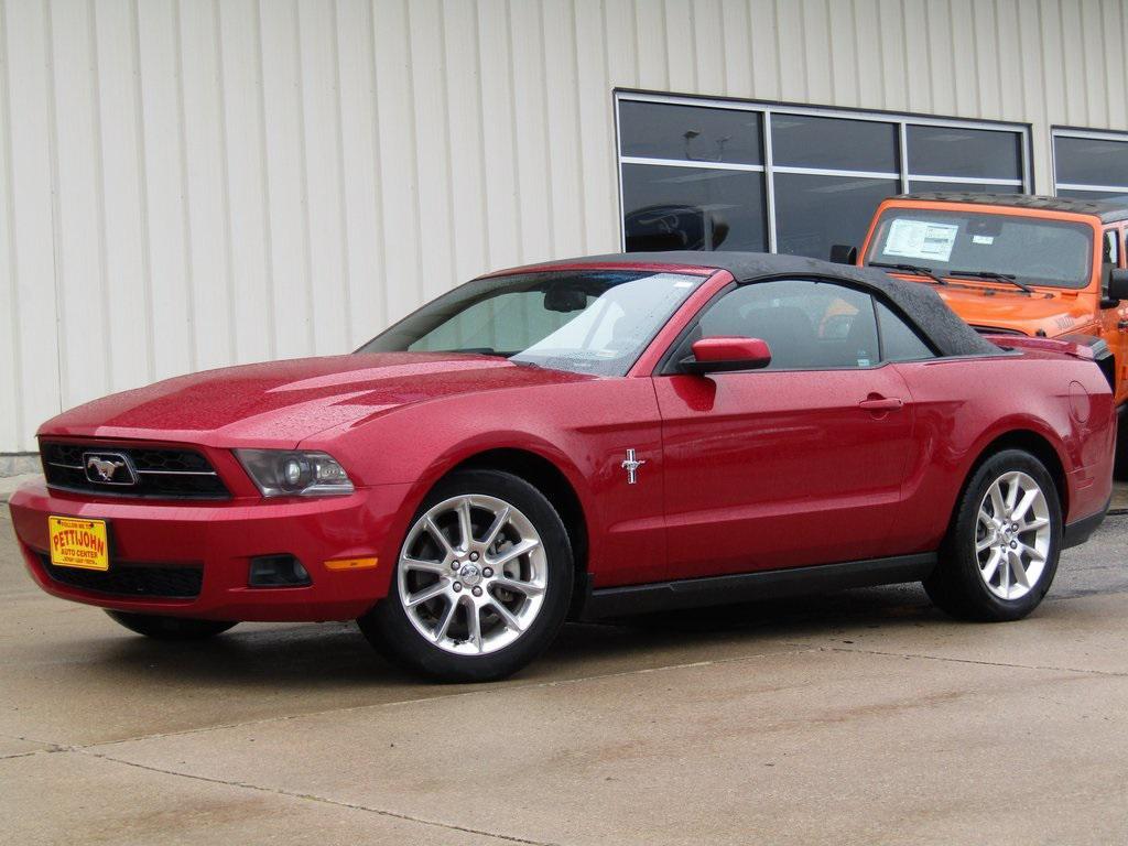 used 2011 Ford Mustang car, priced at $11,500