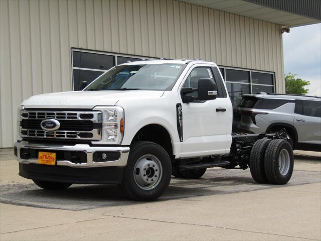 new 2025 Ford F-350 car, priced at $59,035