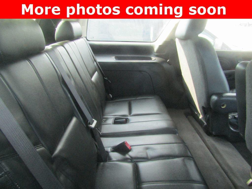 used 2013 Cadillac Escalade car, priced at $11,500