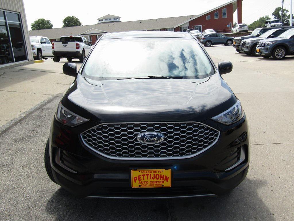 used 2024 Ford Edge car, priced at $23,000
