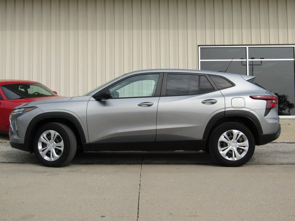 used 2024 Chevrolet Trax car, priced at $20,900