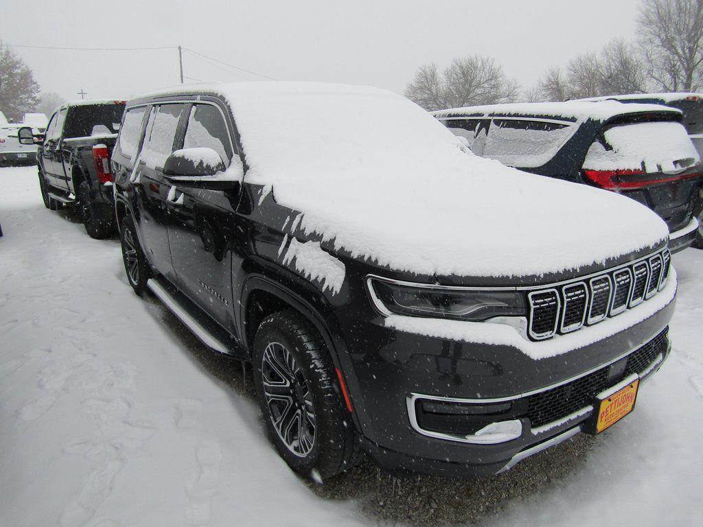 used 2022 Jeep Wagoneer car, priced at $44,000
