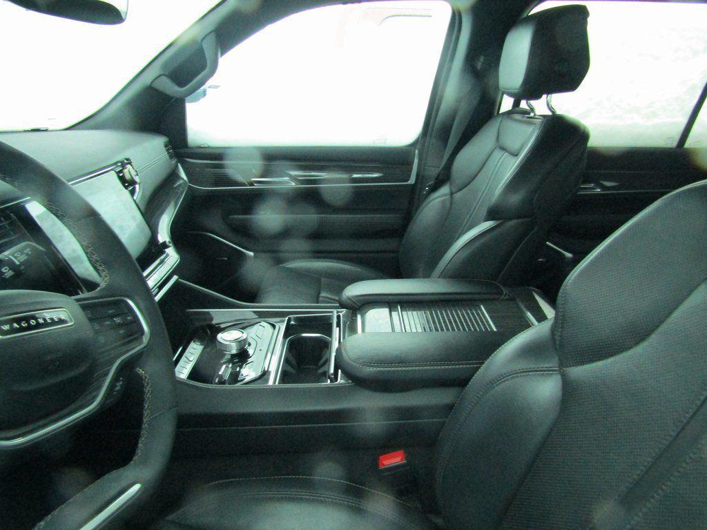 used 2022 Jeep Wagoneer car, priced at $44,000