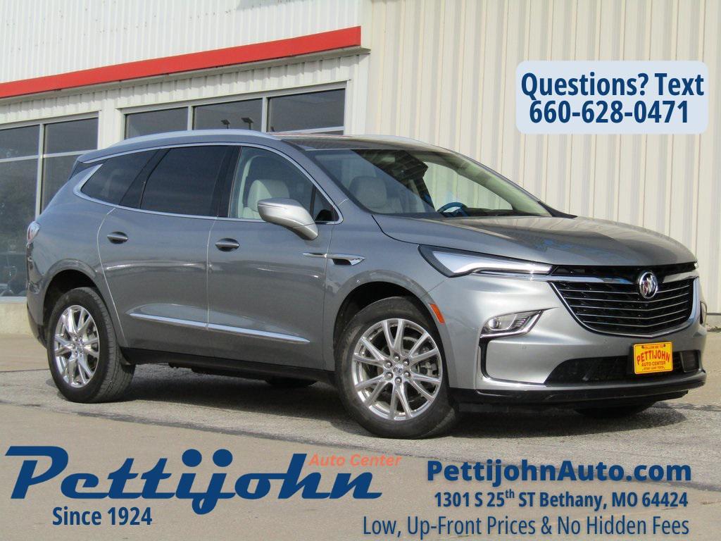 used 2024 Buick Enclave car, priced at $33,000