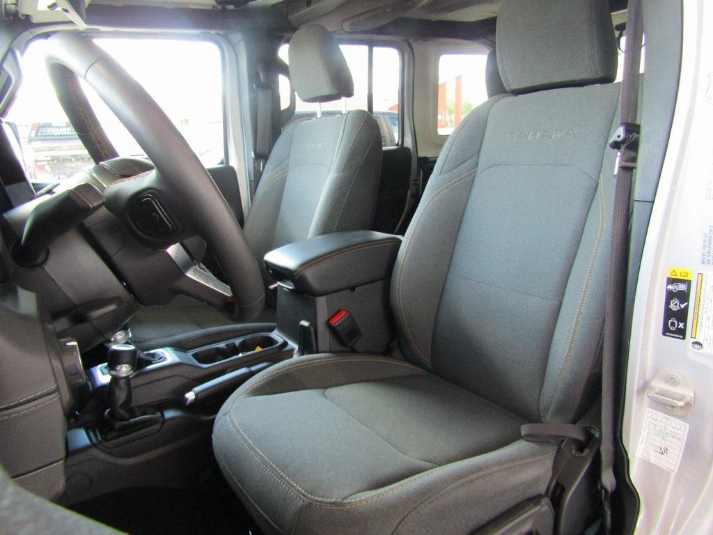 used 2024 Jeep Wrangler car, priced at $35,900