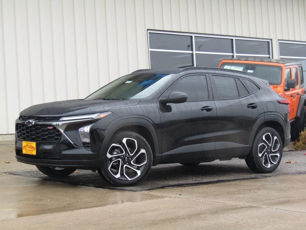new 2025 Chevrolet Trax car, priced at $27,980