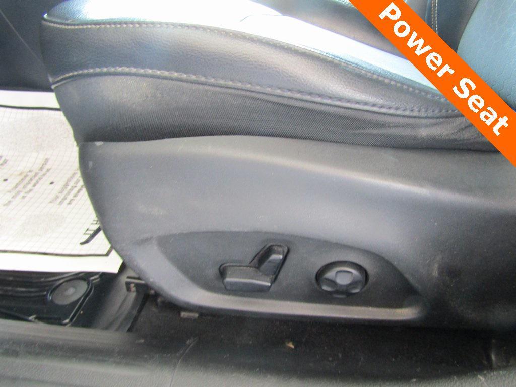 used 2019 Jeep Compass car, priced at $15,000