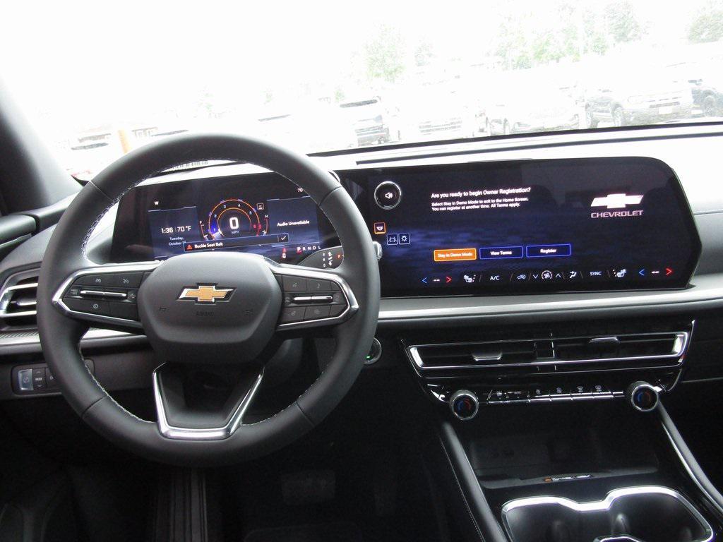 new 2026 Chevrolet Traverse car, priced at $44,920