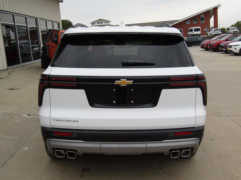 new 2026 Chevrolet Traverse car, priced at $44,920