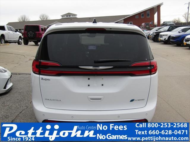 used 2023 Chrysler Pacifica Hybrid car, priced at $35,000