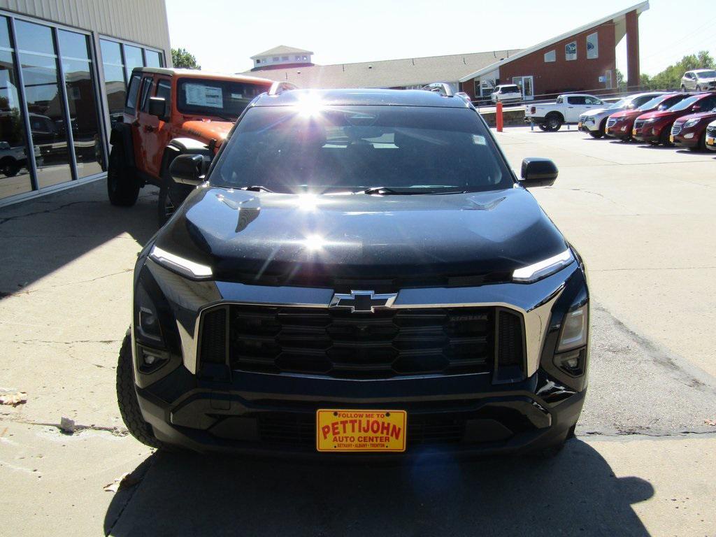 used 2025 Chevrolet Equinox car, priced at $32,000