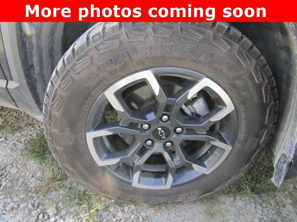 used 2025 Chevrolet Equinox car, priced at $32,500