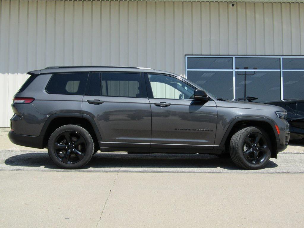 used 2022 Jeep Grand Cherokee L car, priced at $30,900