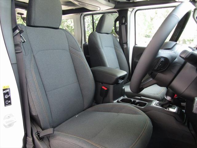new 2025 Jeep Wrangler car, priced at $52,435