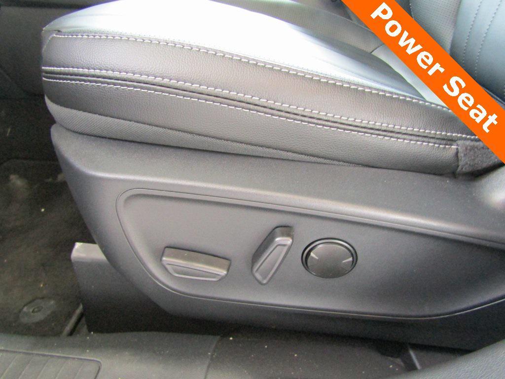 new 2025 Ford Escape PHEV car, priced at $35,991