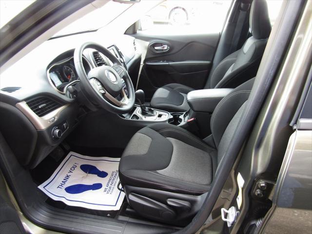 used 2015 Jeep Cherokee car, priced at $10,000
