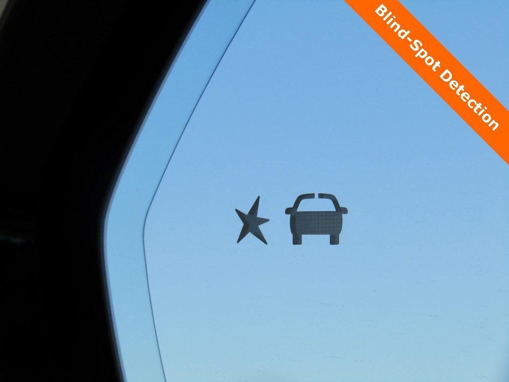 used 2021 Chevrolet Blazer car, priced at $26,900