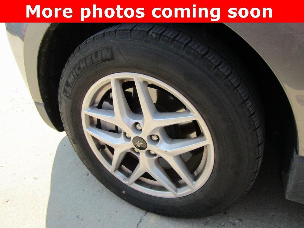 used 2024 Ford Edge car, priced at $25,000