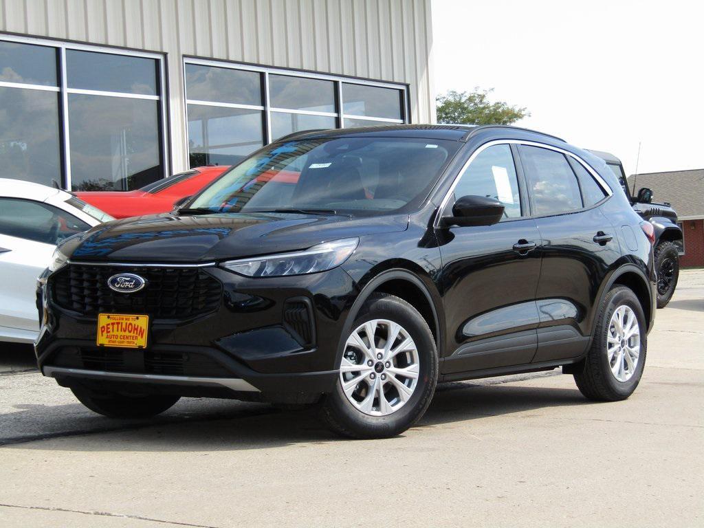 used 2024 Ford Escape car, priced at $30,000