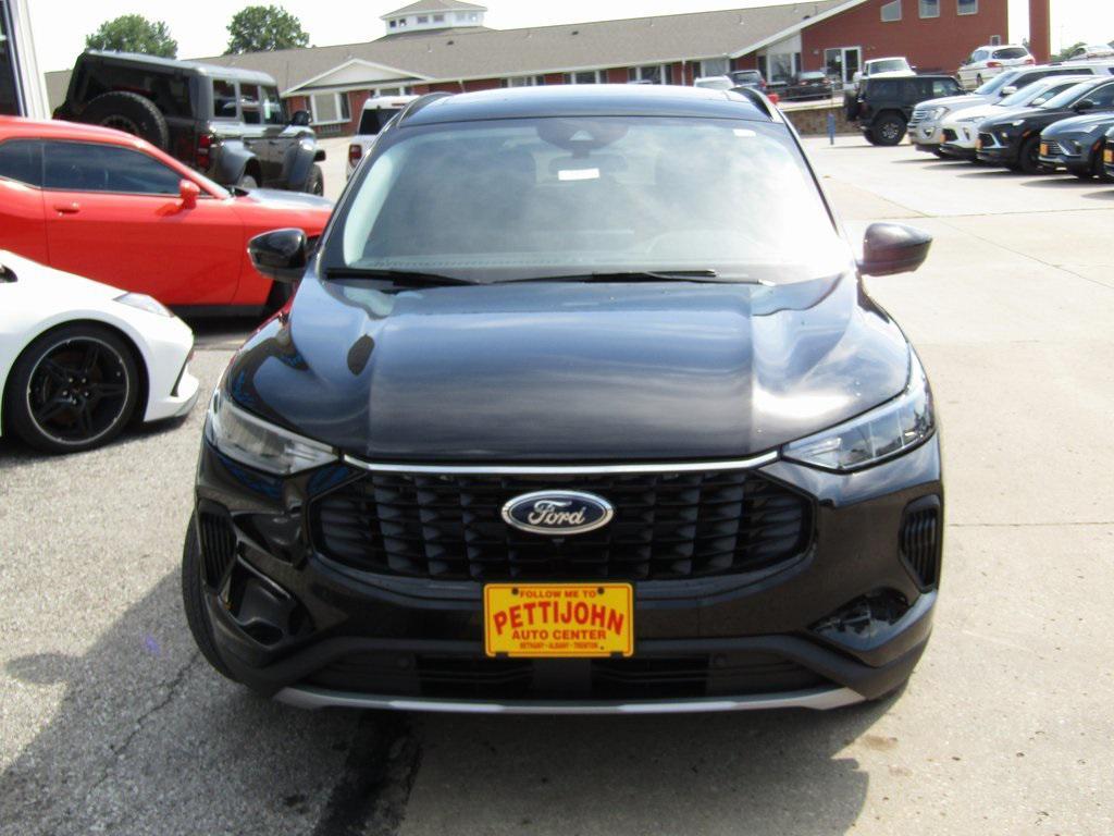 used 2024 Ford Escape car, priced at $30,000