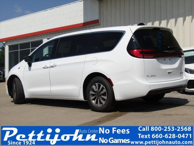 new 2024 Chrysler Pacifica Hybrid car, priced at $37,750