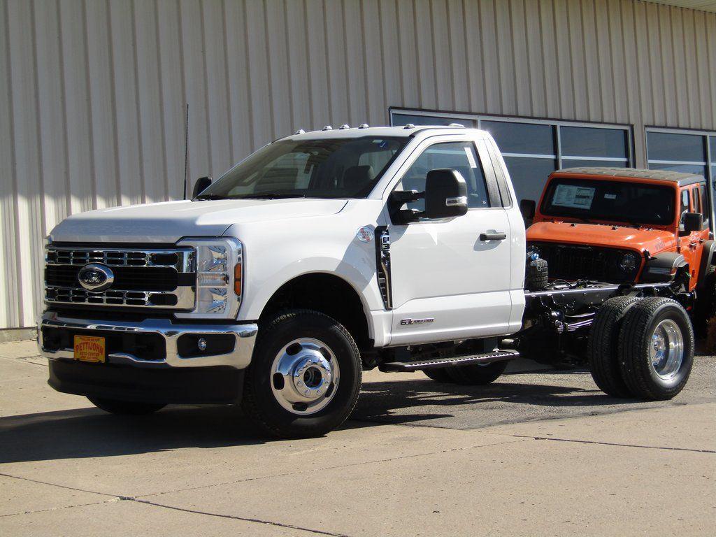 new 2026 Ford F-350 car, priced at $71,690