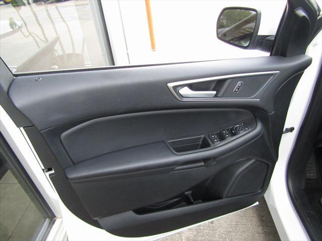 used 2024 Ford Edge car, priced at $25,000