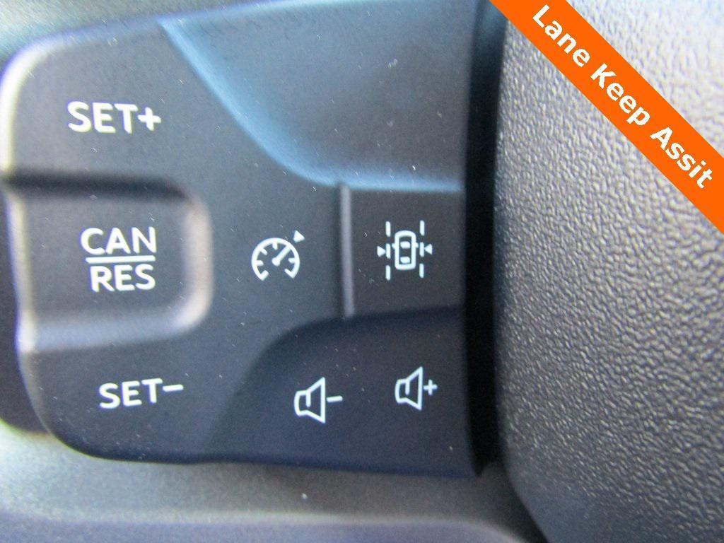 used 2025 Ford Bronco car, priced at $41,900