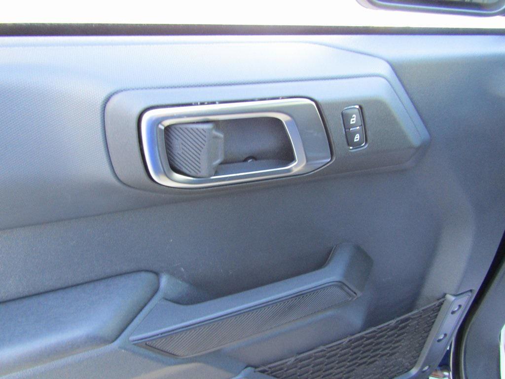 used 2025 Ford Bronco car, priced at $41,900