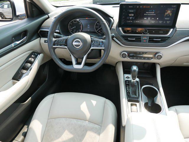 used 2023 Nissan Altima car, priced at $24,997