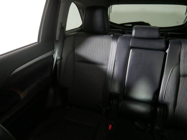 used 2019 Toyota Highlander car, priced at $27,498