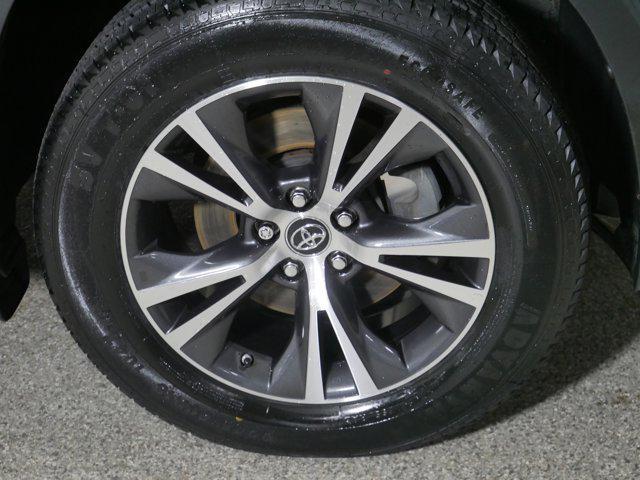 used 2019 Toyota Highlander car, priced at $27,498