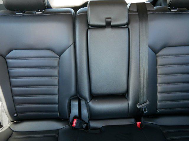 used 2024 Ford Edge car, priced at $24,997