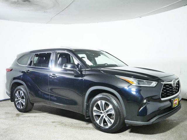 used 2021 Toyota Highlander car, priced at $30,498