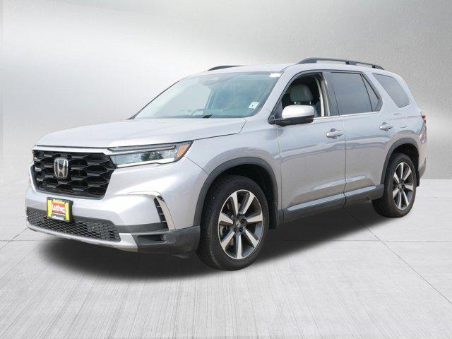 used 2023 Honda Pilot car, priced at $42,247