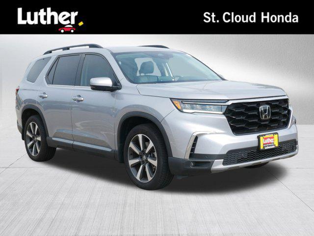 used 2023 Honda Pilot car, priced at $42,247