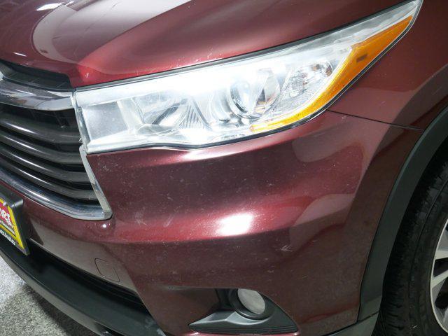 used 2014 Toyota Highlander car, priced at $13,698