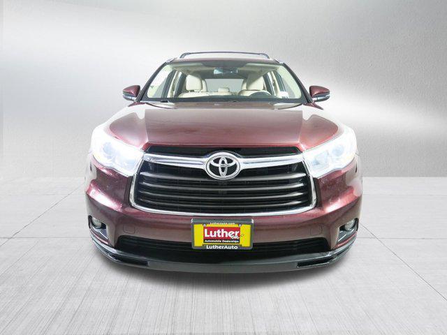 used 2014 Toyota Highlander car, priced at $13,698