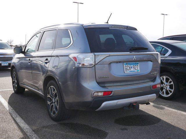 used 2015 Mitsubishi Outlander car, priced at $7,247