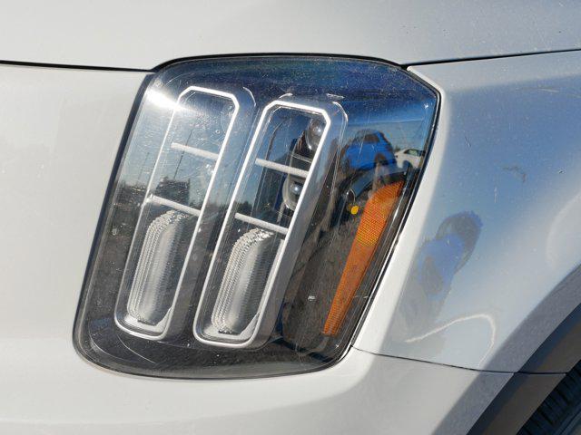 used 2023 Kia Telluride car, priced at $41,247