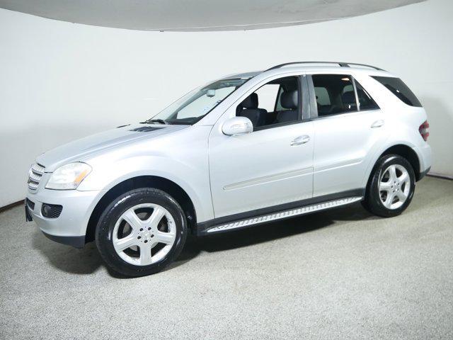 used 2007 Mercedes-Benz M-Class car, priced at $7,998